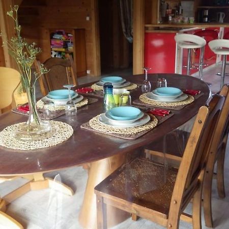 Chalet Familial En Bois A 150 M De La Mer Santec Exterior foto