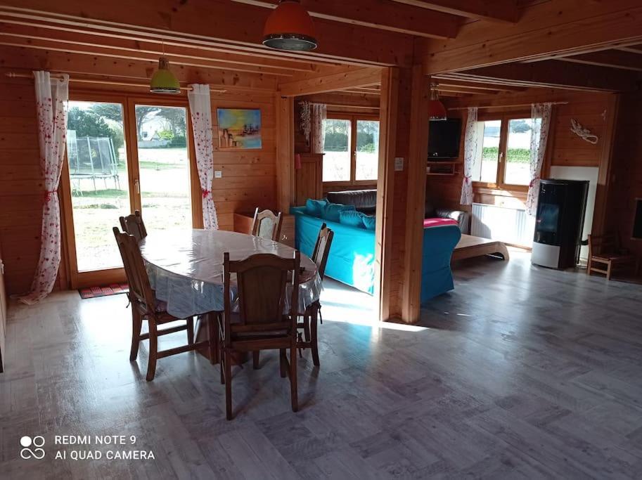 Chalet Familial En Bois A 150 M De La Mer Santec Exterior foto